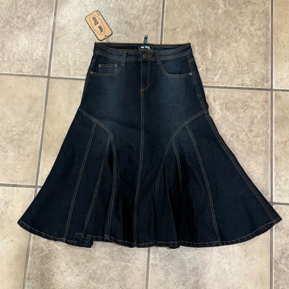 Nina Rossi Denim Flare skirt. NWT - Picture 2 of 5